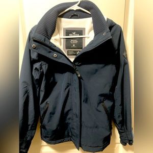 ******ON SALE ********Warm stylish Hollister navy blue jacket with cozy hoodie